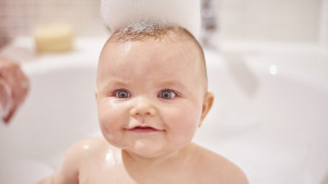 bain-bebe-baignoire