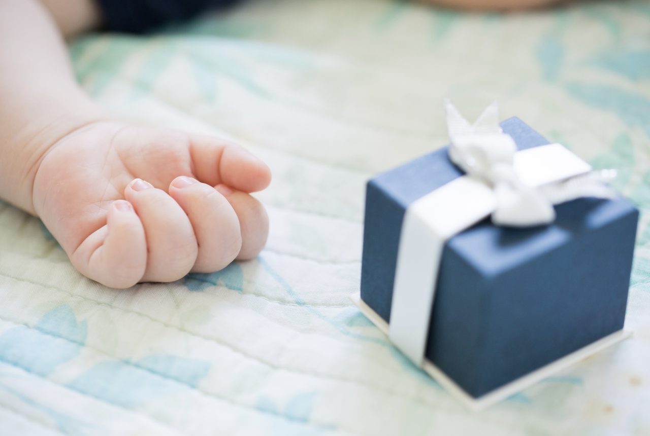 Voici les cadeaux les plus réclamés par les parents sur leur liste de  naissance